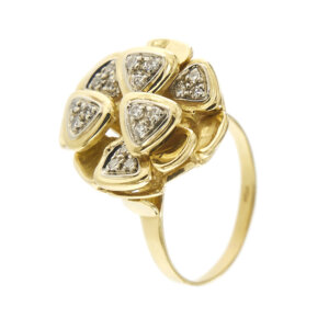 anello a fiore in oro giallo con diamanti